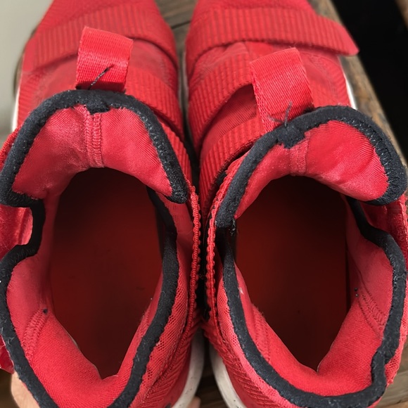 Lebron Zoom Soldier 11 - Picture 6 of 6